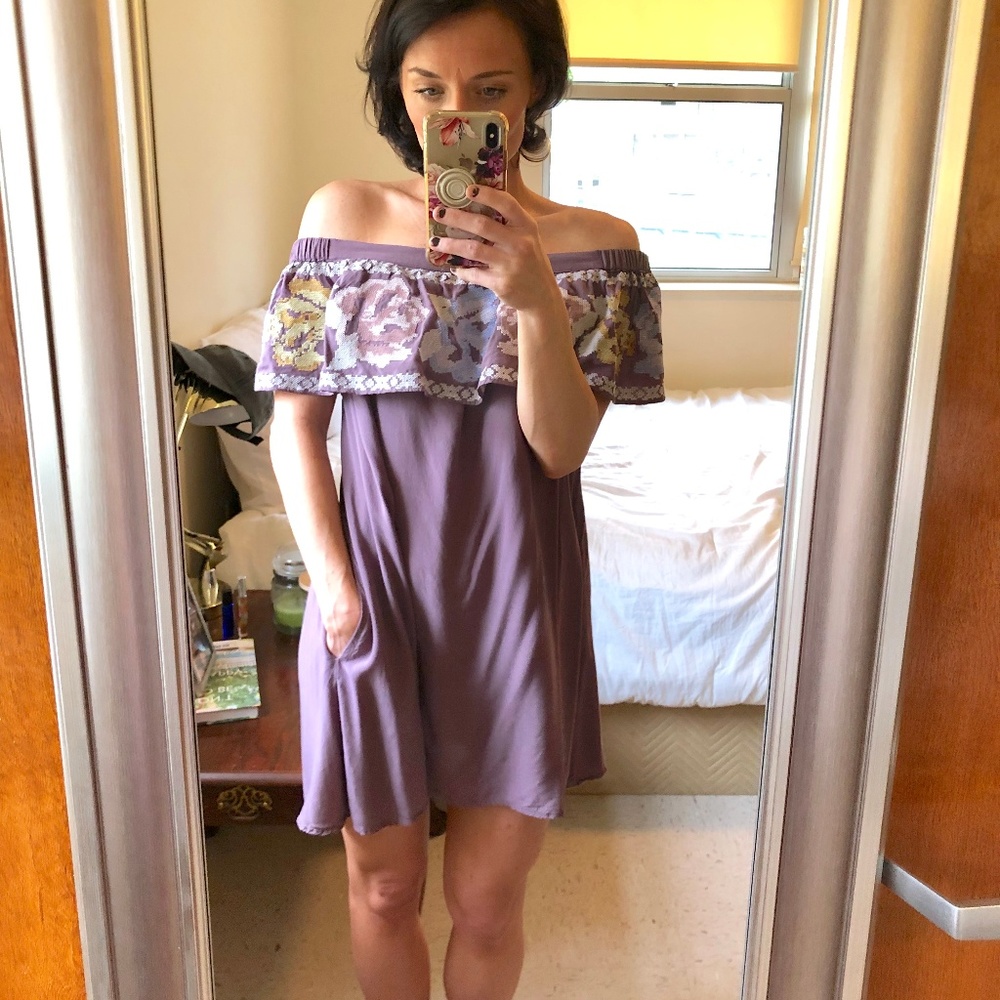 FLORAL OFF SHOULDER MINI DRESS